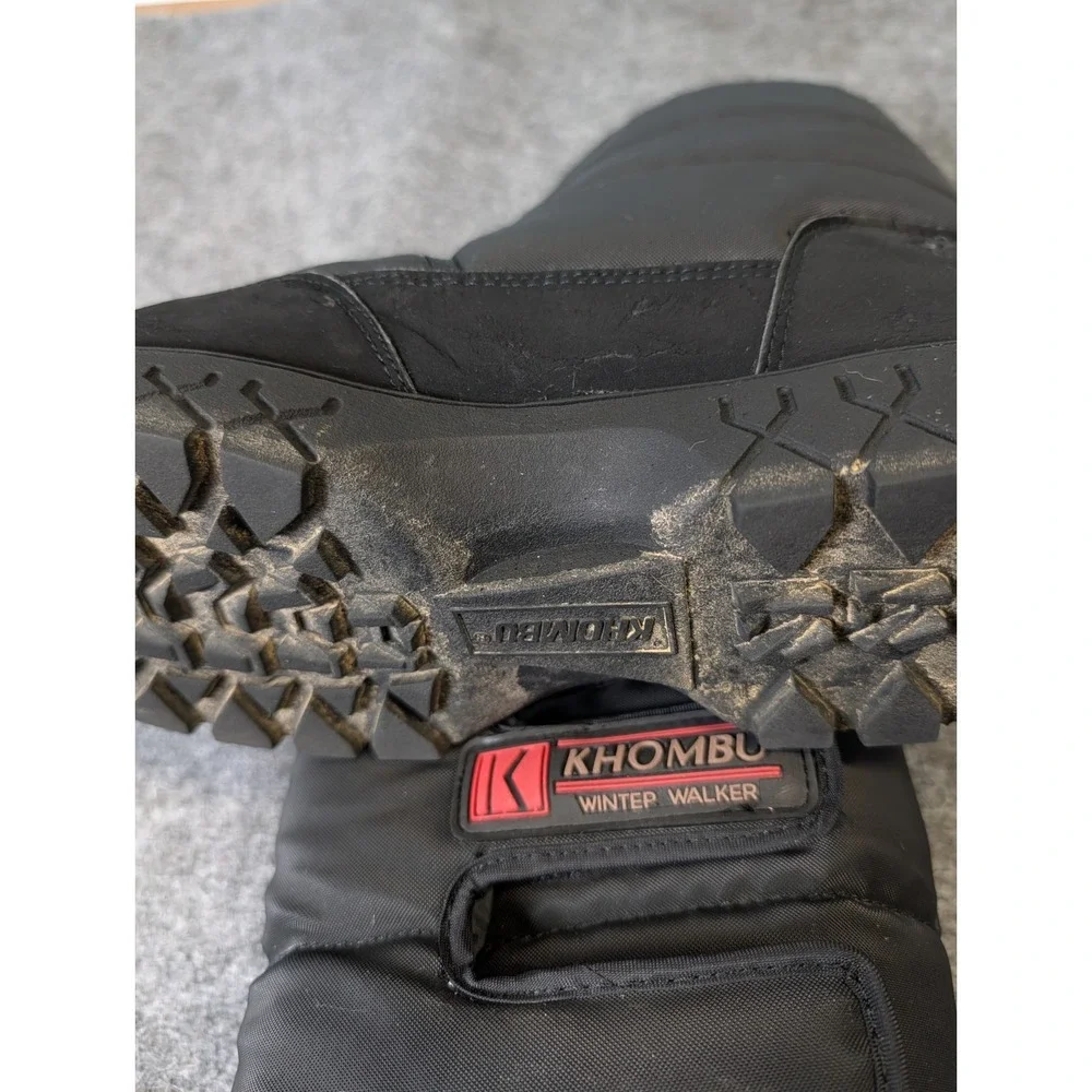 Khombu Men's Pull On Winter Walker Boots Size 9M Waterproof Black EUC